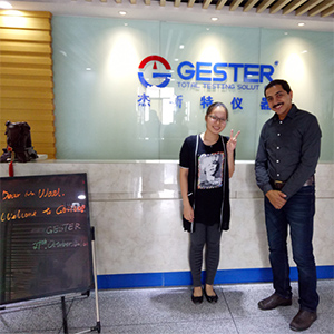 Visita de cliente do Egito para Gester